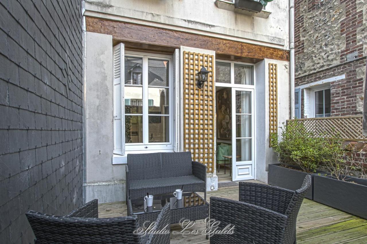 La Venelle Du Bassin Apartment Honfleur Exterior photo